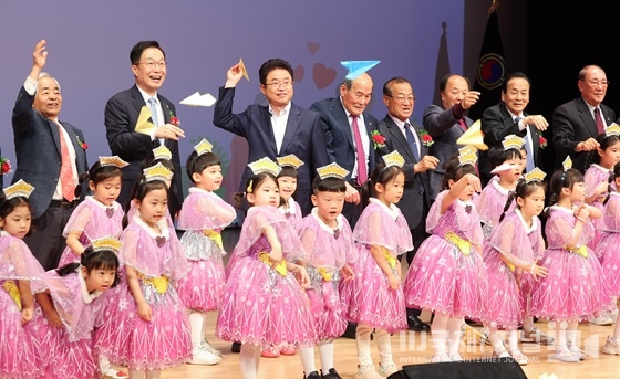제52회 경상북도 어버이날 기념행사 개최